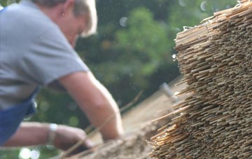 professional Leighton Bromswold thatchers